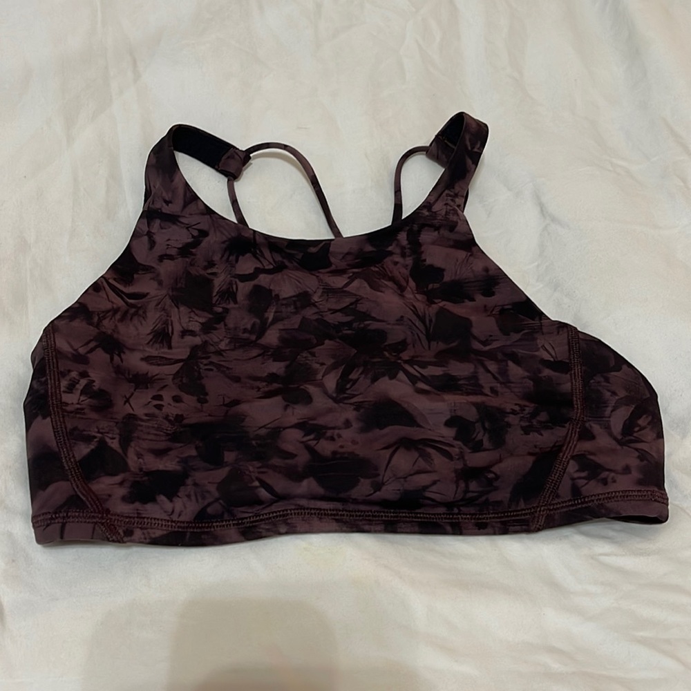 Worn once Lulu lemon sports bra